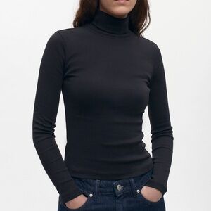 KOTN Black Turtleneck Size XS